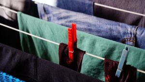 Сушіння білизни в квартирі у Німеччині: чому це дорого?