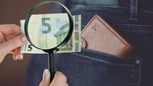 Банкнота 5 євро може коштувати 5000 євро