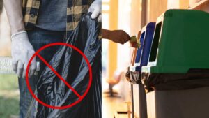 Заборона використовувати сміттєві мішки