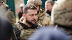 Скільки заробляє Володимир Зеленський? Доходи президента України за 2024 рік