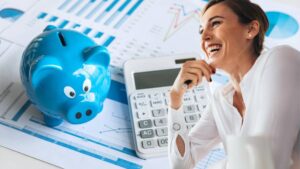 Мінімальна заробітна плата у сфері догляду з липня 2025 року. Ось скільки складе