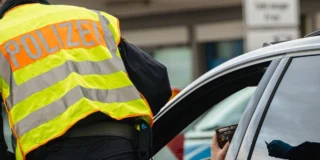 Нові правила в Німеччині викликають хвилювання серед власників старих авто